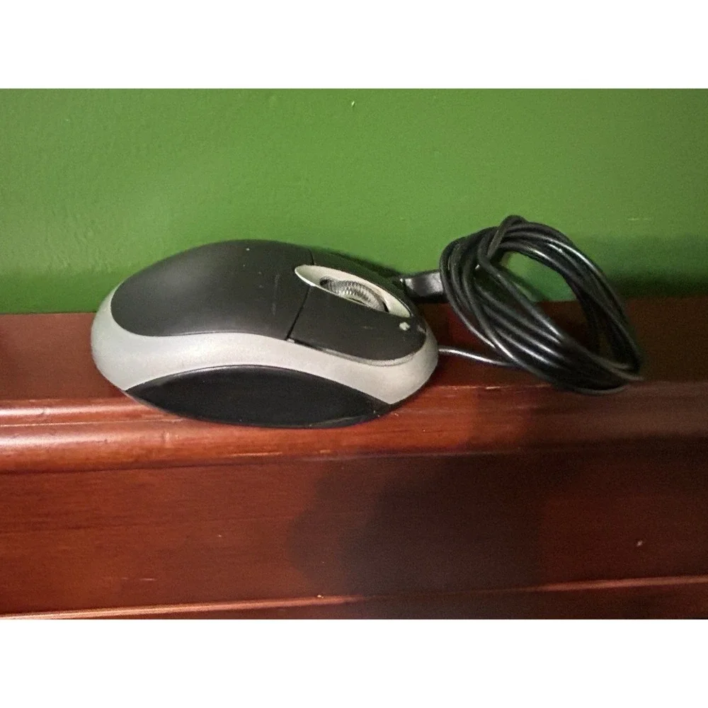 Wired Optical Mouse USB Black and Silver Scroll Wheel Computer Peripheral